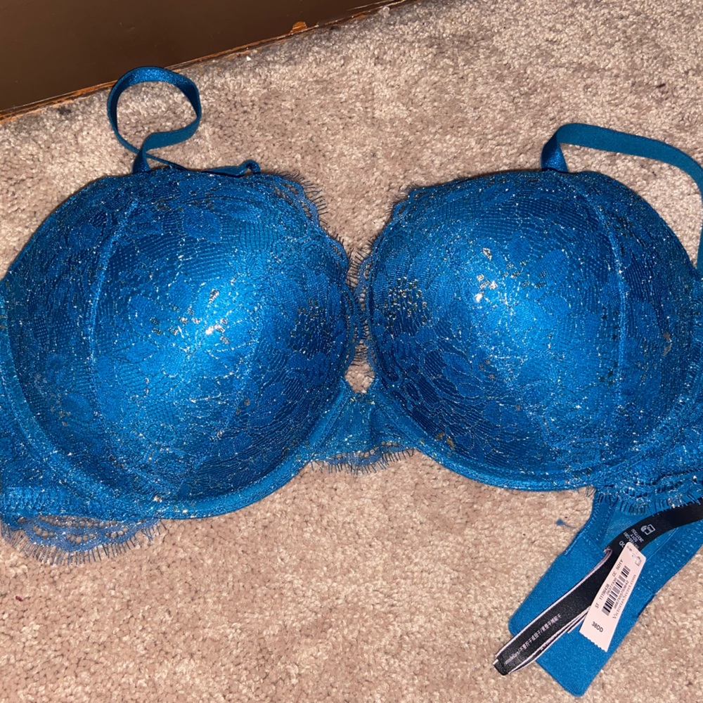 Victoria’s Secret Bra